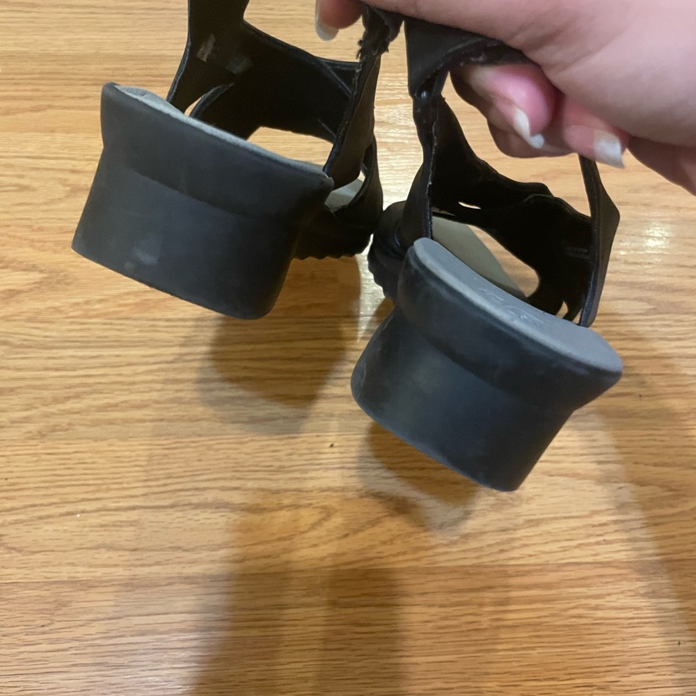 Cloudsteppers by Clarks Black Wedge Sandals Comfort Design - Picture 6 of 9